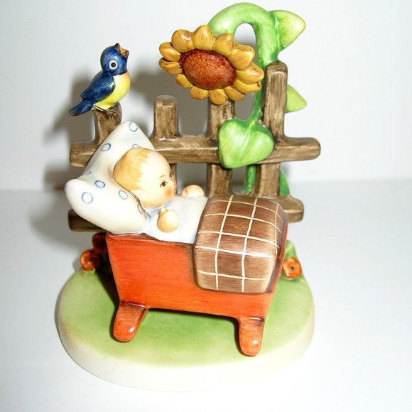 M I Hummel Goebel FIGURINE "SUNNY MORNING" #313 TMK8 4.25" Tall Mint Baby - Picture 1 of 8